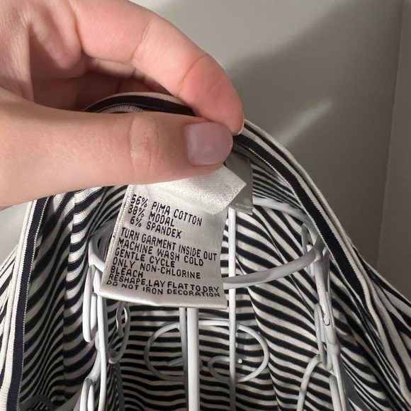 Talbots Black And White Stripe 3/4 Sleeve Jewel Button Front Scoop Neck Size L - Picture 4 of 5